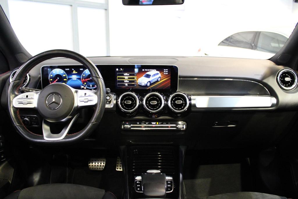 Mercedes-Benz GLB 200 Panorama dak | Trekhaak, Stof, 4 cilinders, Electronic Stability Program (ESP), Bedrijf