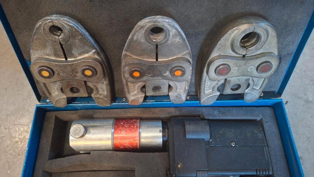 Henco / Uponor up75 accu perstang persapparaat, ,, Ophalen of Verzenden, Zo goed als nieuw, ,