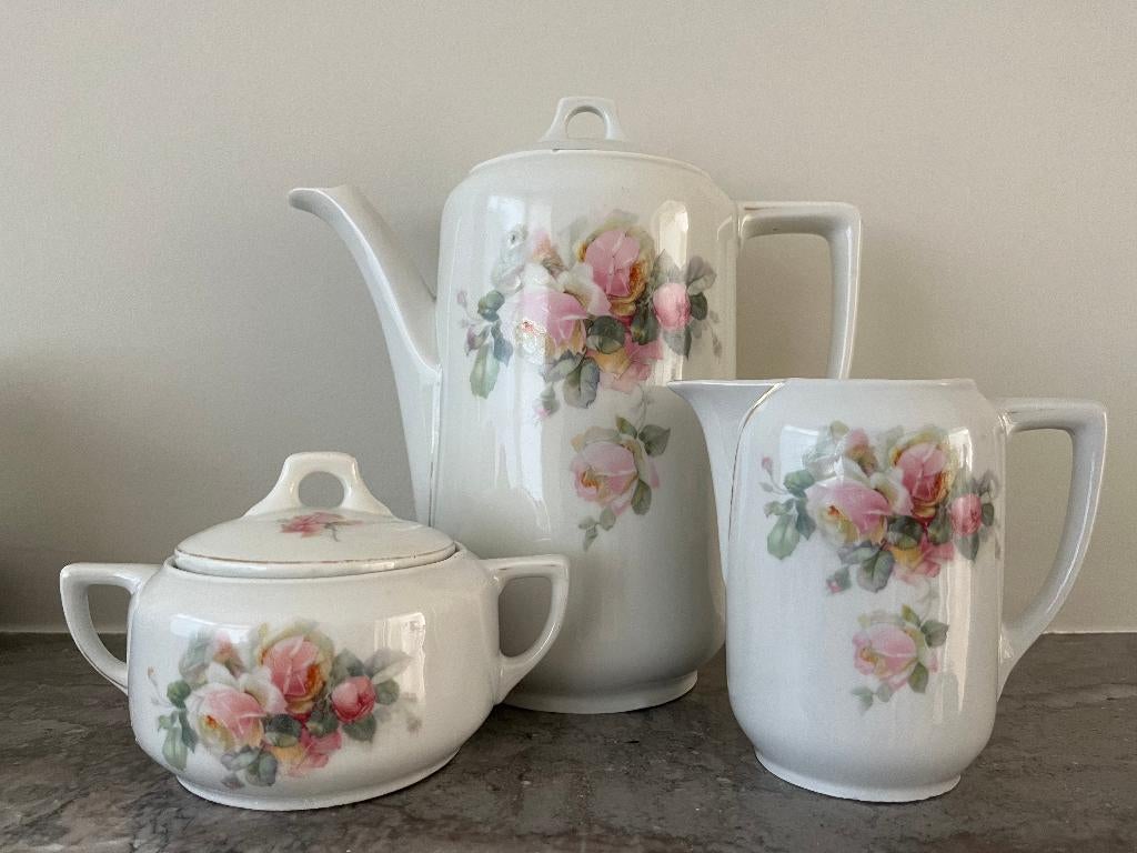 Decoratief brocante servies uit Frankrijk, Ophalen of Verzenden