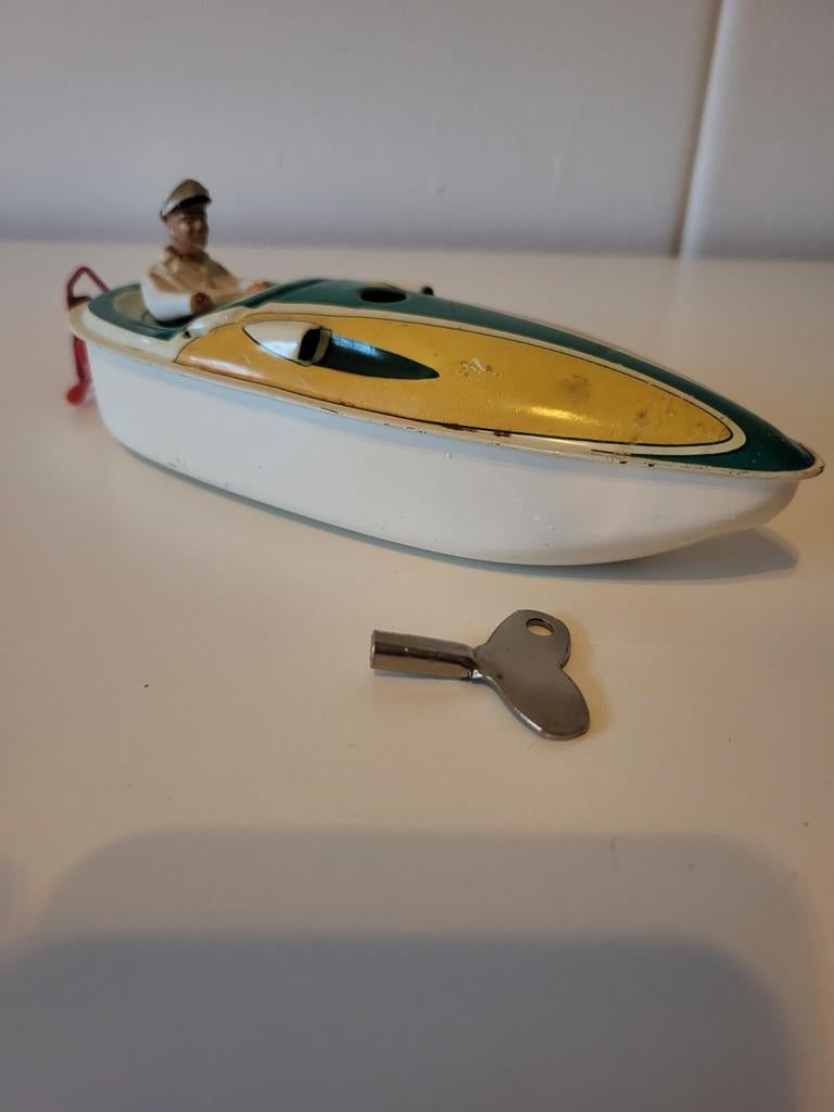 Opwindbare Blikken Boot 'Hurricane' met Schipper en Sleutel, Antiek en Kunst, Antiek | Speelgoed, Ophalen of Verzenden