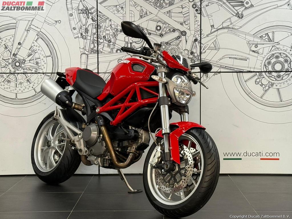 Ducati MONSTER 1100 (bj 2009) - foto 2