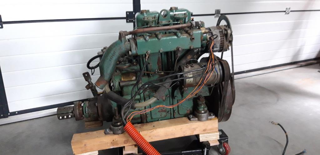 Dieselmotor 2 cilinder merk: Volvo Penta MD2, Ophalen, 10 tot 30 pk, Gebruikt, Binnenboordmotor