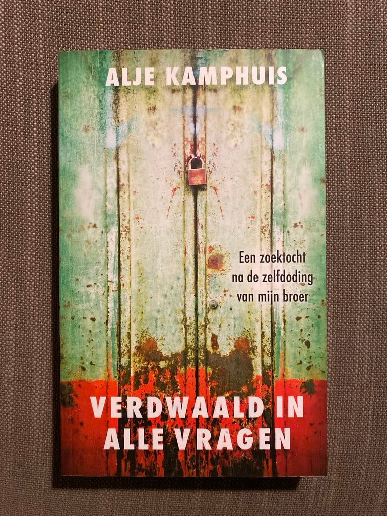 Alje Kamphuis - Verdwaald in alle vragen, Sociale wetenschap, Ophalen of Verzenden, Zo goed als nieuw, Alje Kamphuis