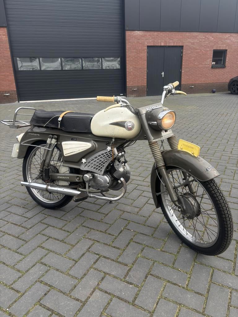 Batavus combisport oldtimer - geel kenteken, Fietsen en Brommers, Brommers | Oldtimers, Ophalen