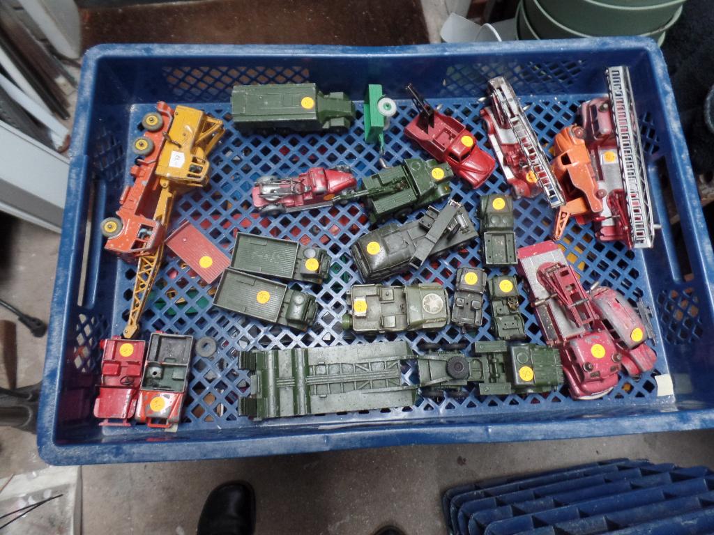 dinky Toys & Corgi Toys, Hobby en Vrije tijd, Modelauto's | 1:43, Ophalen of Verzenden, Nieuw, Auto, Dinky Toys