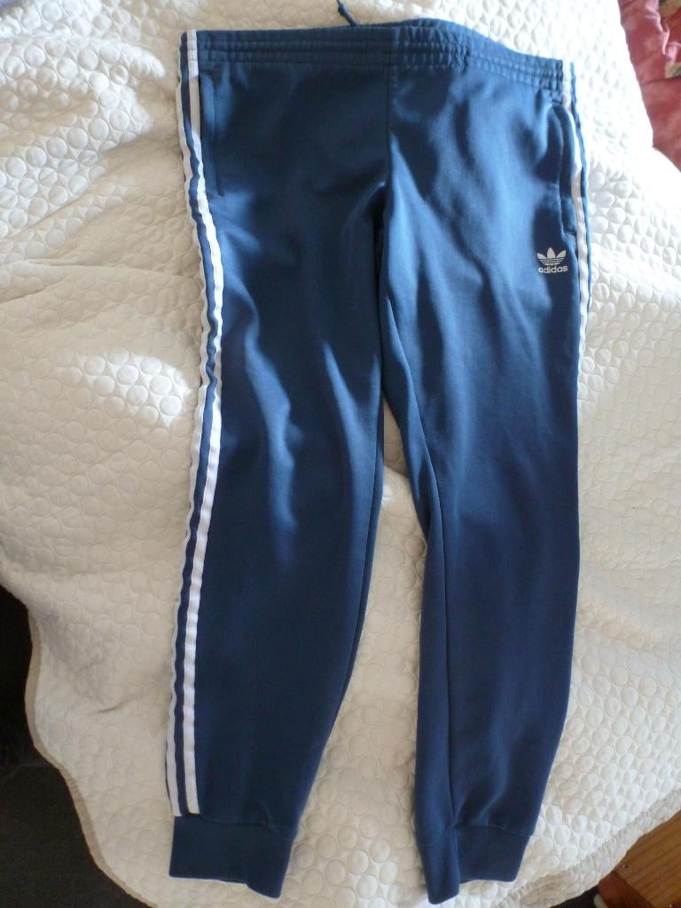 ADIDAS sport broek SPIJKERBLAUW 42 -GRATIS zend, Kleding | Dames, Sportkleding, Maat 42/44 (L), Verzenden, Blauw, Fitness of Aerobics