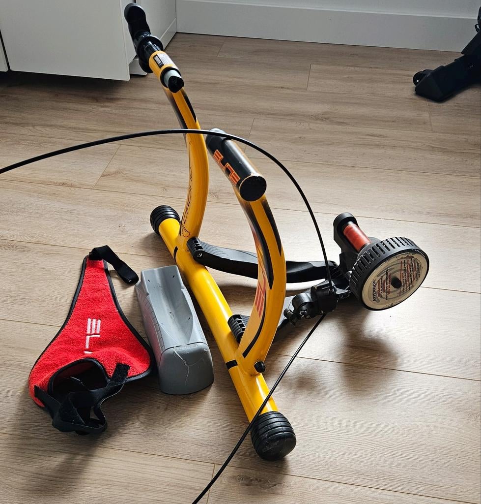 Elite Crono fietstrainer, Ophalen