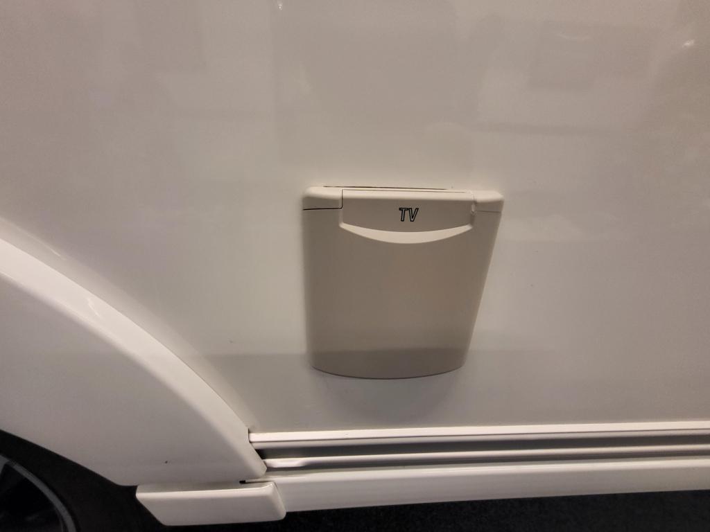 Adria Altea 432 PX; incl. vloerverwarming, Bedrijf, Treinzit, Schokbreker, Tot en met 4