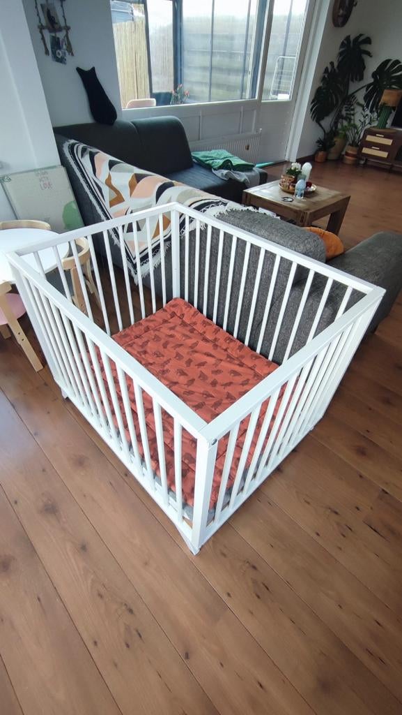 Babybox, Kinderen en Baby's, Boxen, Ophalen of Verzenden, Zo goed als nieuw