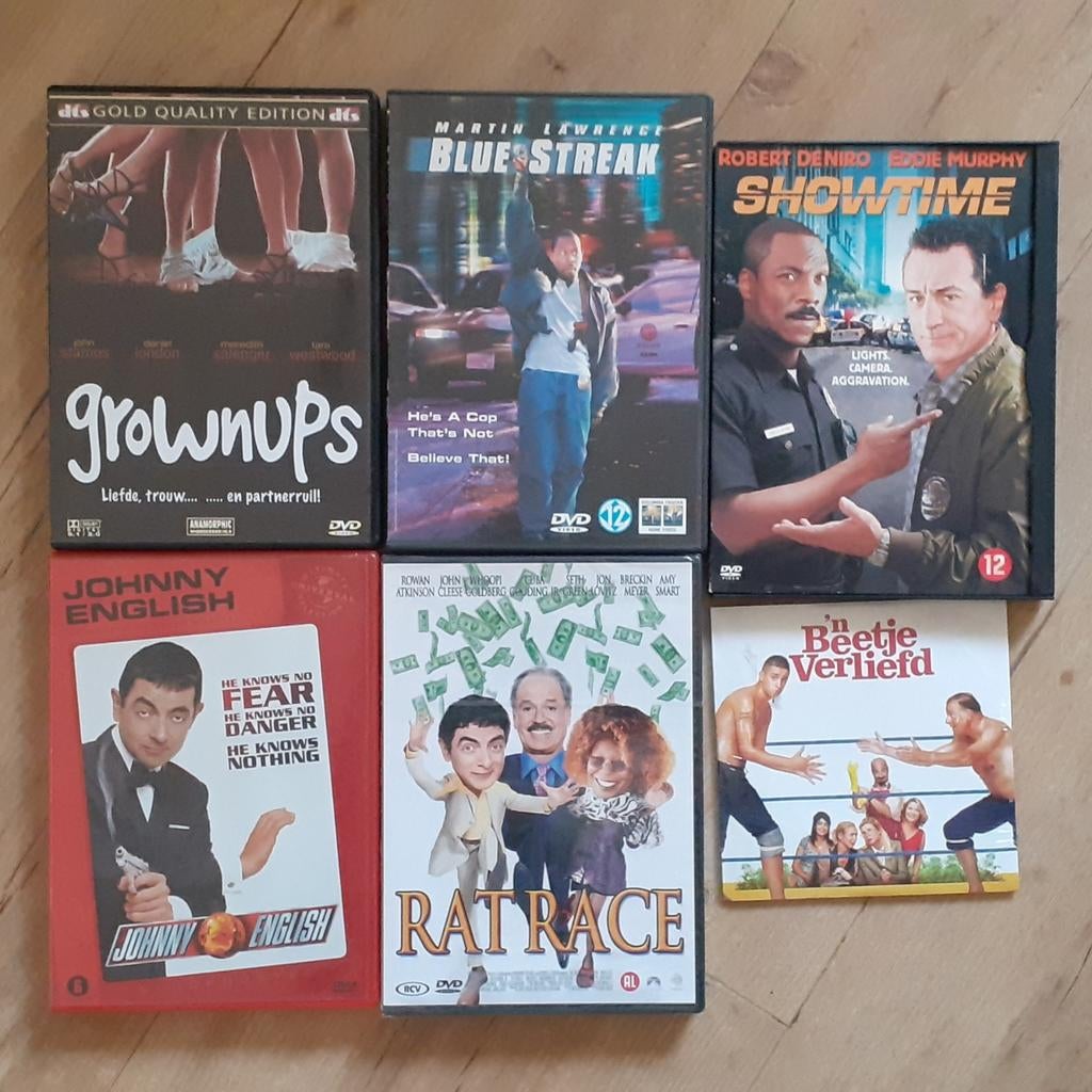 GRATIS Dvd met grappige films 6 stuks, Alle leeftijden, Ophalen, Zo goed als nieuw, Actiekomedie