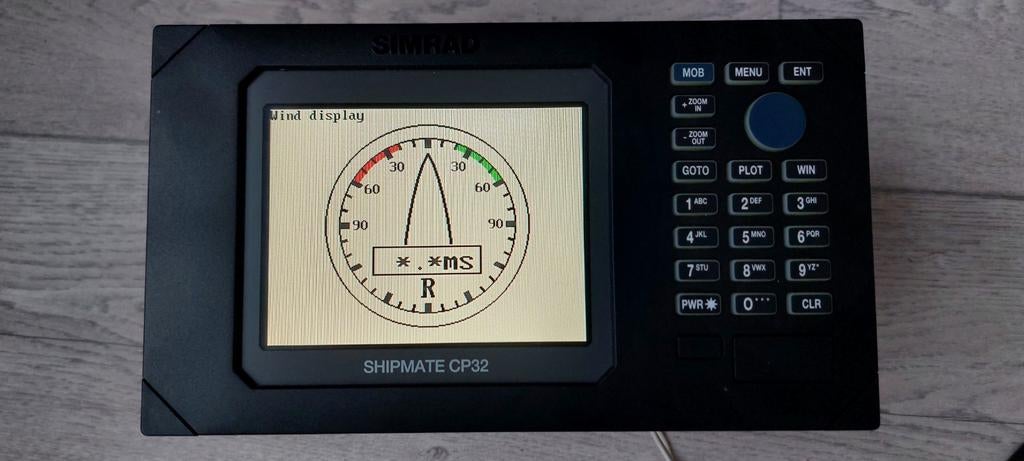 Simrad cp32 kaartplotter fishfinder, Ophalen of Verzenden, Zo goed als nieuw, Kaartplotter of Fish Finder