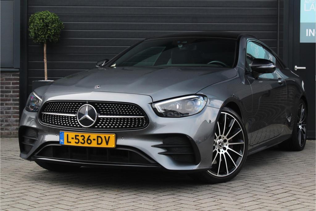 Mercedes-Benz E-Klasse Coupé 200 AMG Line | Facelift | Pano, Auto's, Mercedes-Benz, 4 cilinders, Bedrijf, 93 €/maand, Zilver of Grijs