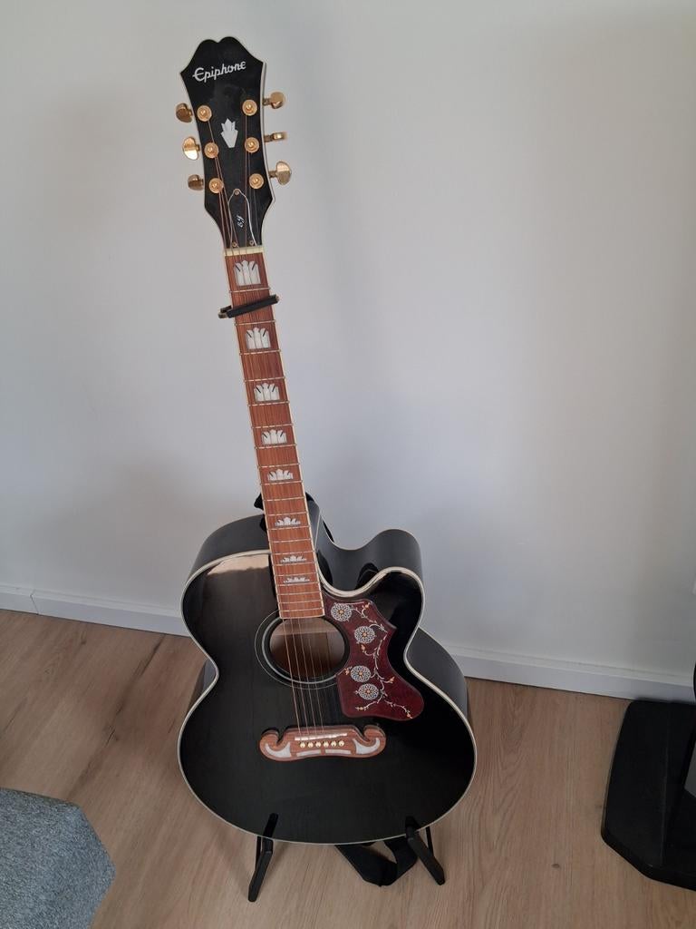 Epiphone EJ-200SCE J-200 EC Studio Ebony + hoes, Muziek en Instrumenten, Snaarinstrumenten | Gitaren | Akoestisch, Ophalen of Verzenden
