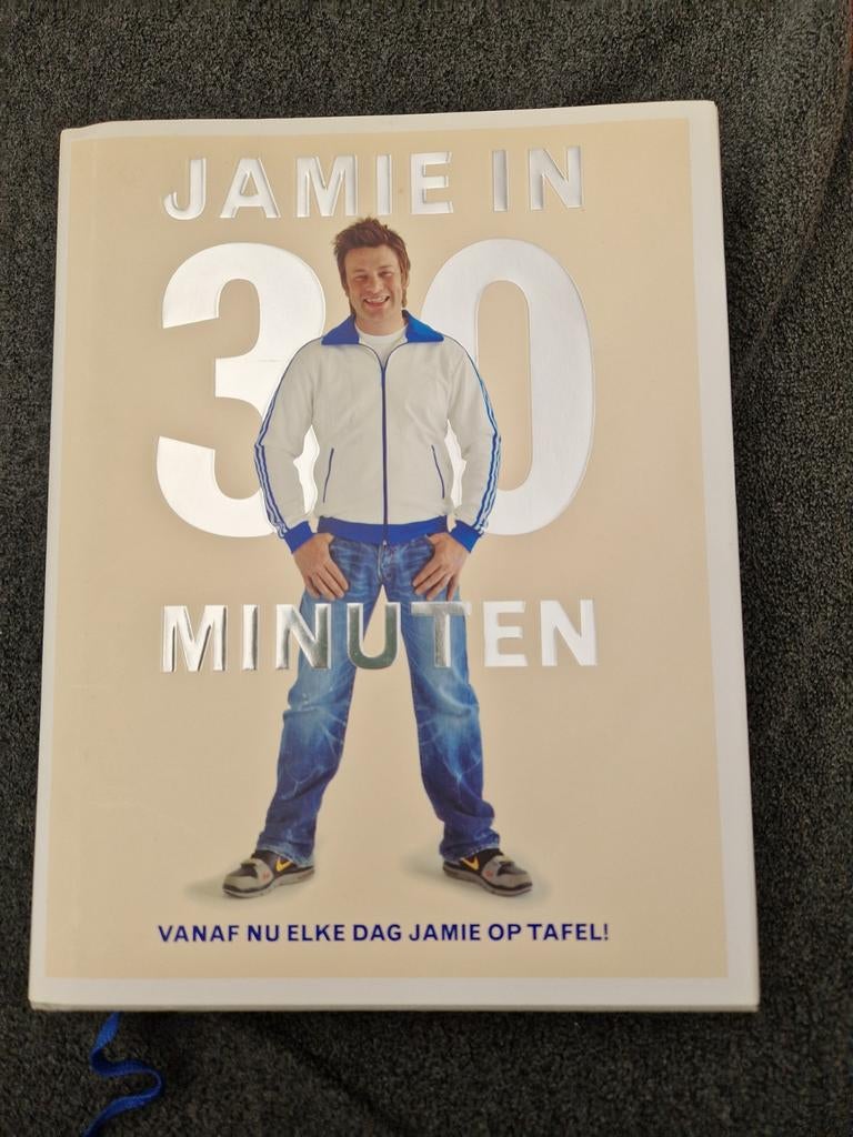 Jamie in 30 Minuten - Kookboek van Jamie Oliver.  ZWOLLE, Boeken, Kookboeken, Ophalen, Zo goed als nieuw, Hoofdgerechten, Jamie Oliver