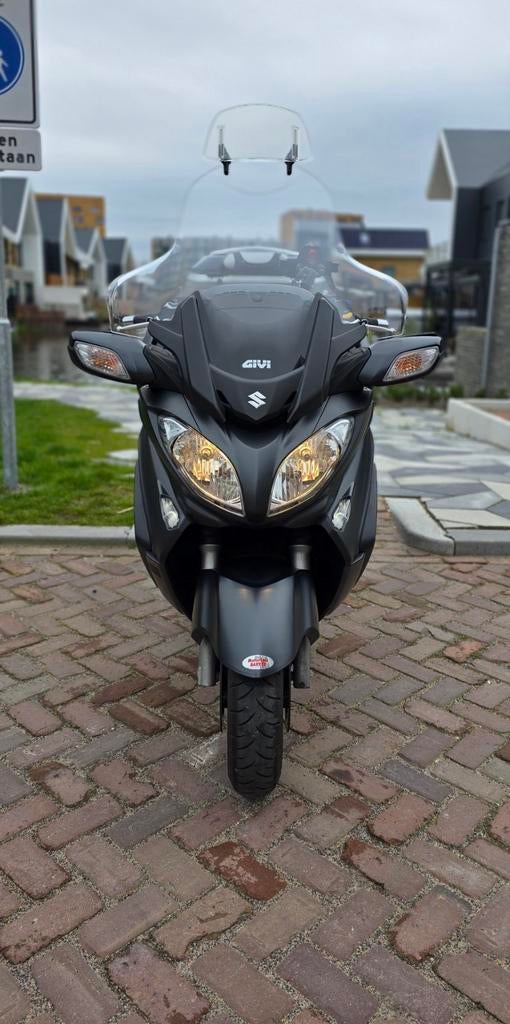 Suzuki Burgman 650 ZA Executive 2015 Givi Pack Touring, Motoren, Motoren | Suzuki, Particulier, Scooter