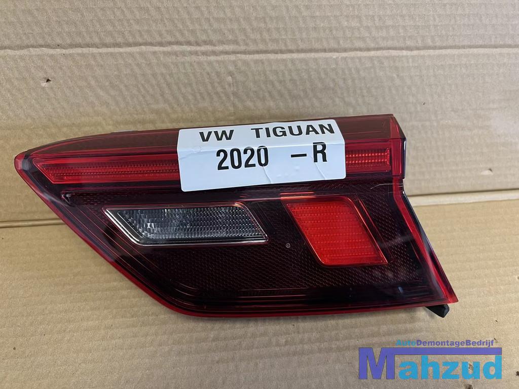 VW TIGUAN (AD1) Rechts binnen achterlicht led 2016+, Gebruikt, Volkswagen, Volkswagen AG, Berliner Ring 2
38440  Wolfsburg, DE