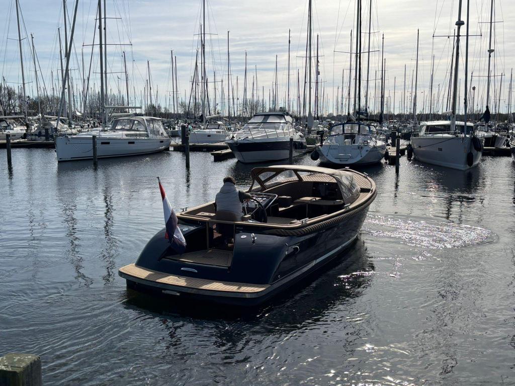 Waterspoor 808 Open | Vetus 52pk | 2020, Niet ingevuld, Gebruikt, Binnenboordmotor, 6 meter of meer