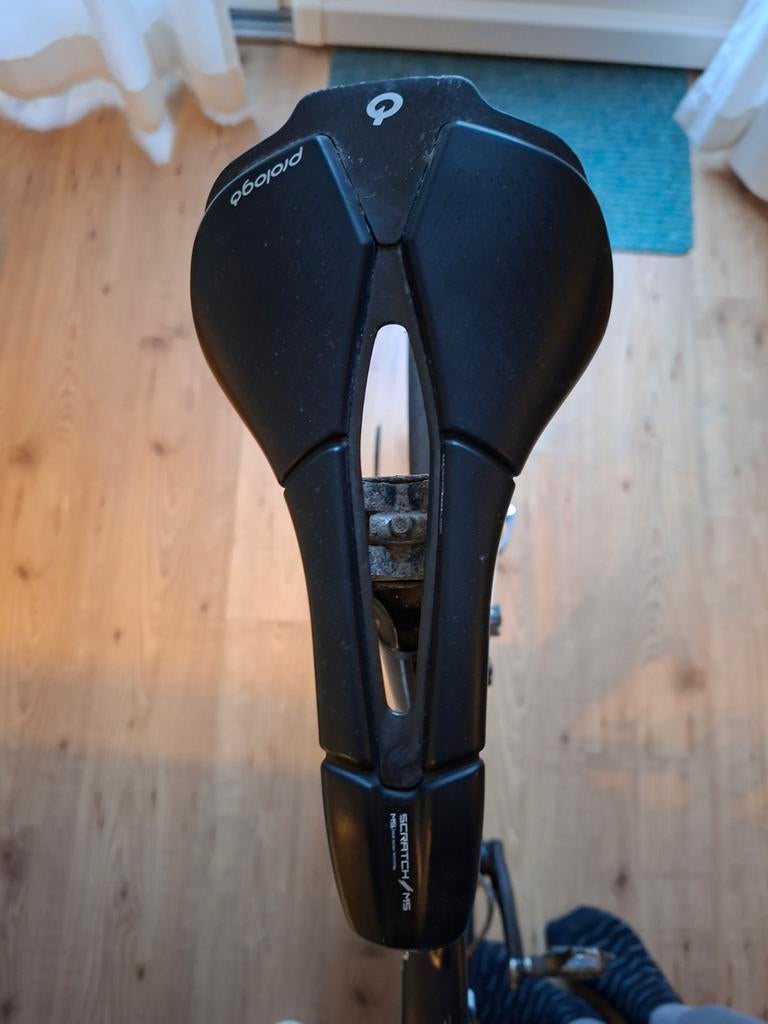 Prologo Scratch M5 zadel, Fietsen en Brommers, Fietsonderdelen, Ophalen of Verzenden