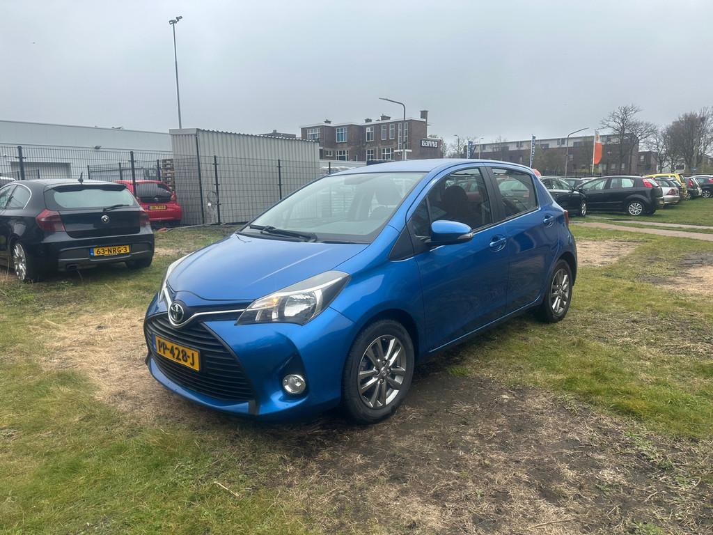 Toyota Yaris 1.0 VVT-i Aspiration Bi-Tone goede kilometer st, Voorwielaandrijving, Euro 6, Blauw, Bedrijf