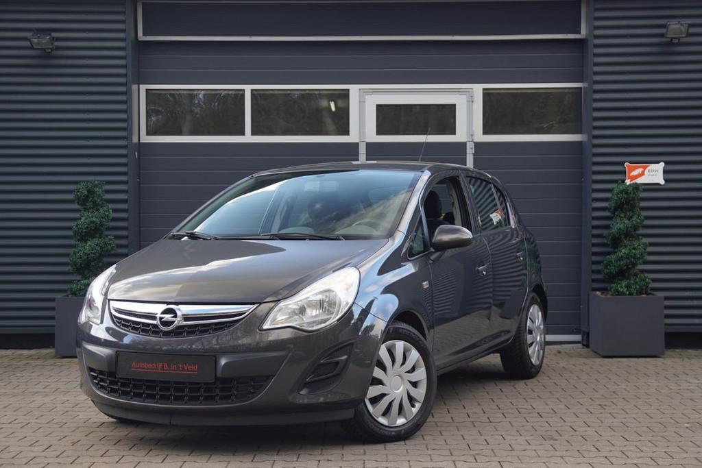Opel Corsa 1.2-16V Business+ 5DRS AIRCO AUX NETTE AUTO, Voorwielaandrijving, Gebruikt, Zwart, 4 cilinders