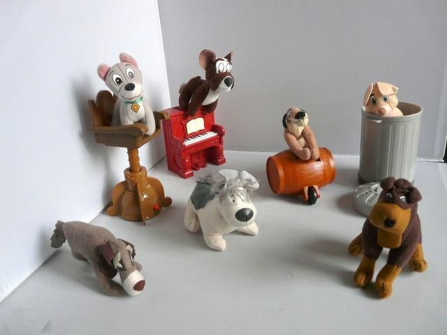 McDonalds 2001 # Lady en de Vagebond 7x, Verzamelen, Ophalen of Verzenden, Overige figuren, Zo goed als nieuw, Beeldje of Figuurtje