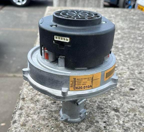 Nefit smartline ventilator Ebmpapst 620.010A, Ophalen of Verzenden, Gebruikt, Motor en Techniek, Zeilboot of Motorboot