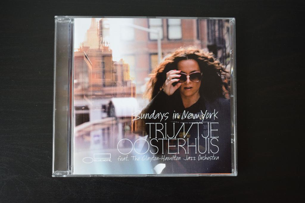Trijntje Oosterhuis - Sundays in New York, Cd's en Dvd's, Cd's | Jazz en Blues, Gebruikt, Jazz, 1980 tot heden, Ophalen of Verzenden