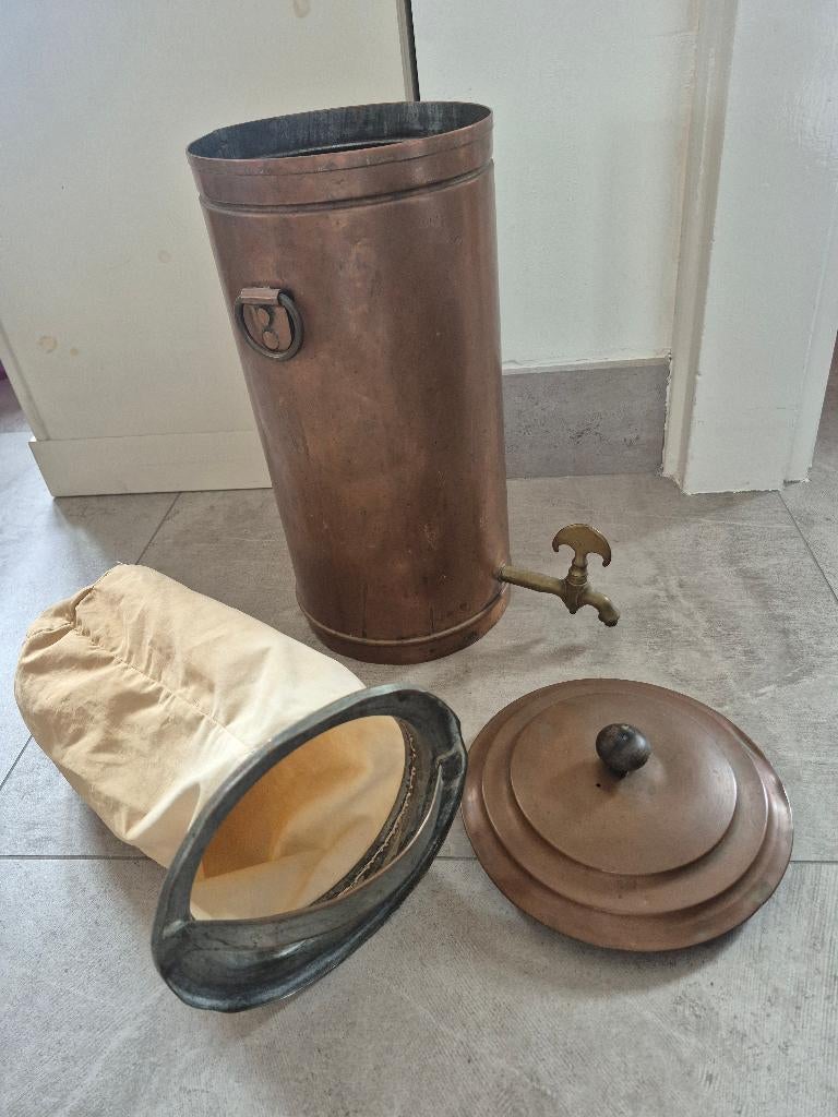 Vintage koperen koffiekan met filter en kraantje, Antiek en Kunst, Antiek | Koper en Brons, Ophalen, Koper