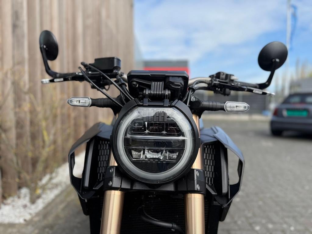 HONDA CB 650 R -2022- In topstaat! - Garantie, HONDA, 4 cilinders, Bedrijf, Onbekend