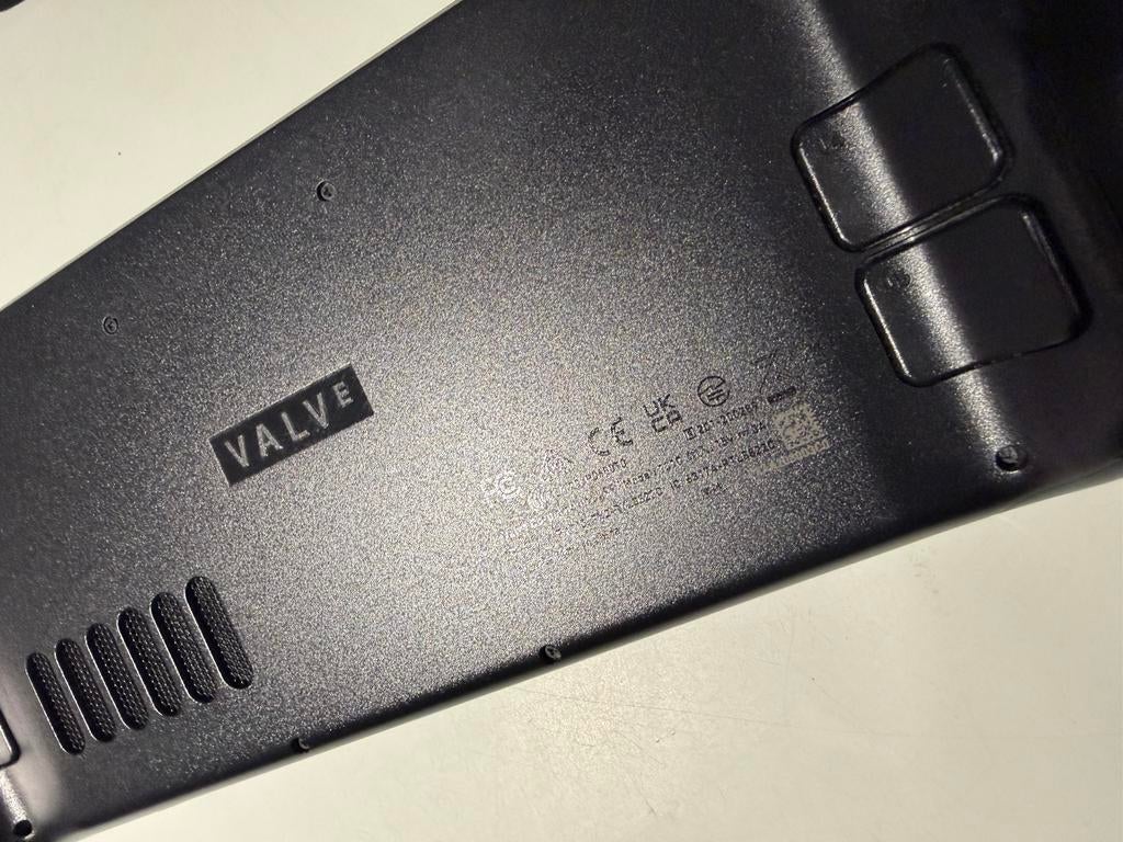 Steam Deck 128GB + 1TB SSD Upgrade + 512GB Samsung EVO Plus, Ophalen of Verzenden, Zo goed als nieuw, Nvt, Nvt