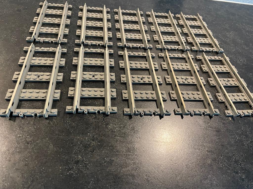Lego trein rails recht 10 st 4515 9V 9Volt, Kinderen en Baby's, Speelgoed | Duplo en Lego, Ophalen of Verzenden, Zo goed als nieuw