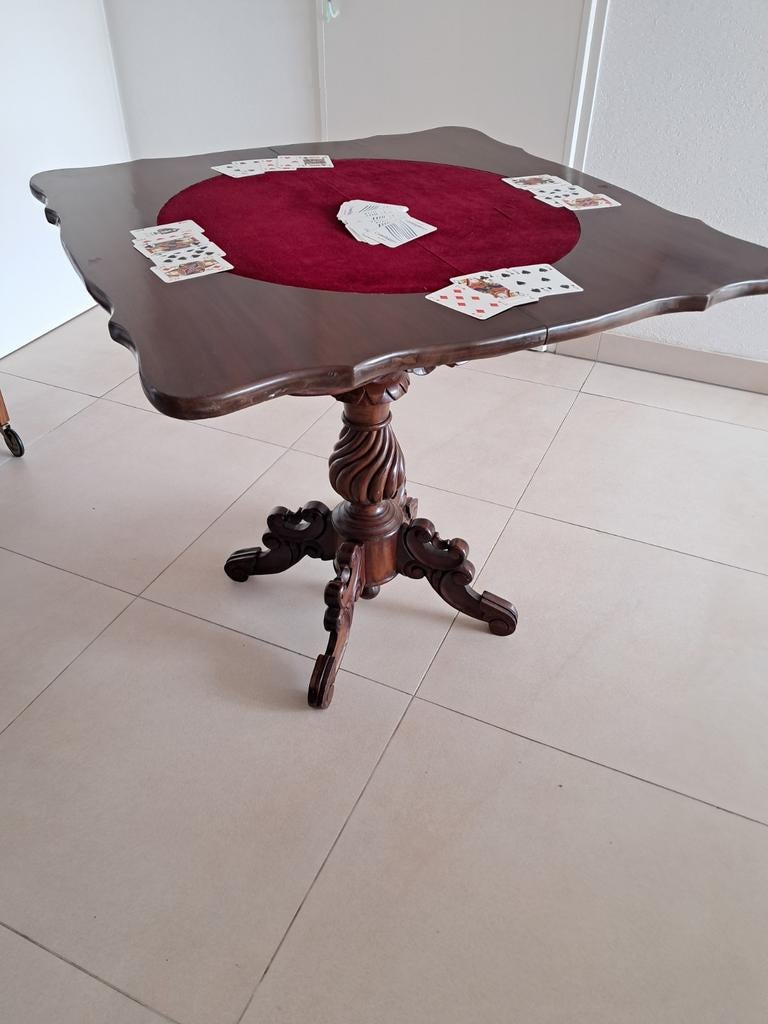 Antieke kaarttafel circa 1890, Ophalen