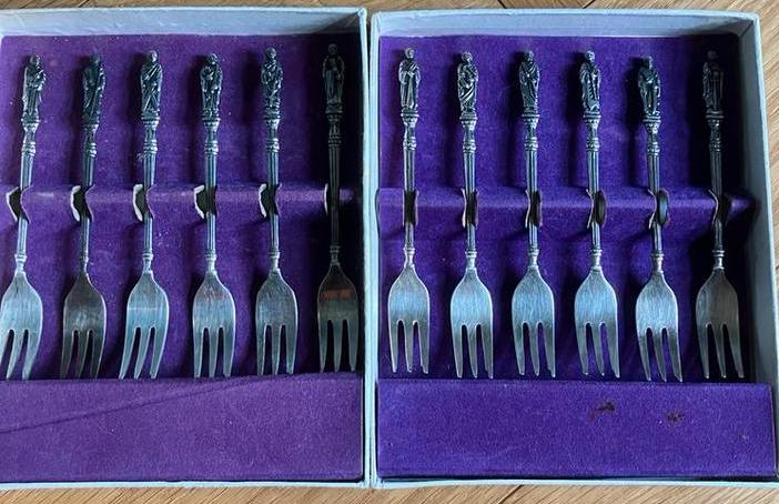 12 Verzilverde Apostelvorkjes in Originele Doos, Ophalen of Verzenden
