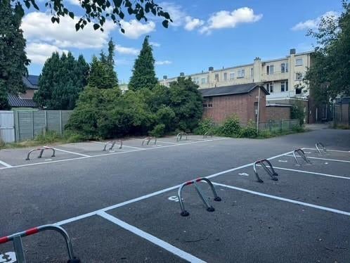 Autoparkeerplaats te huur - Apeldoorn, Huizen en Kamers, Gelderland
