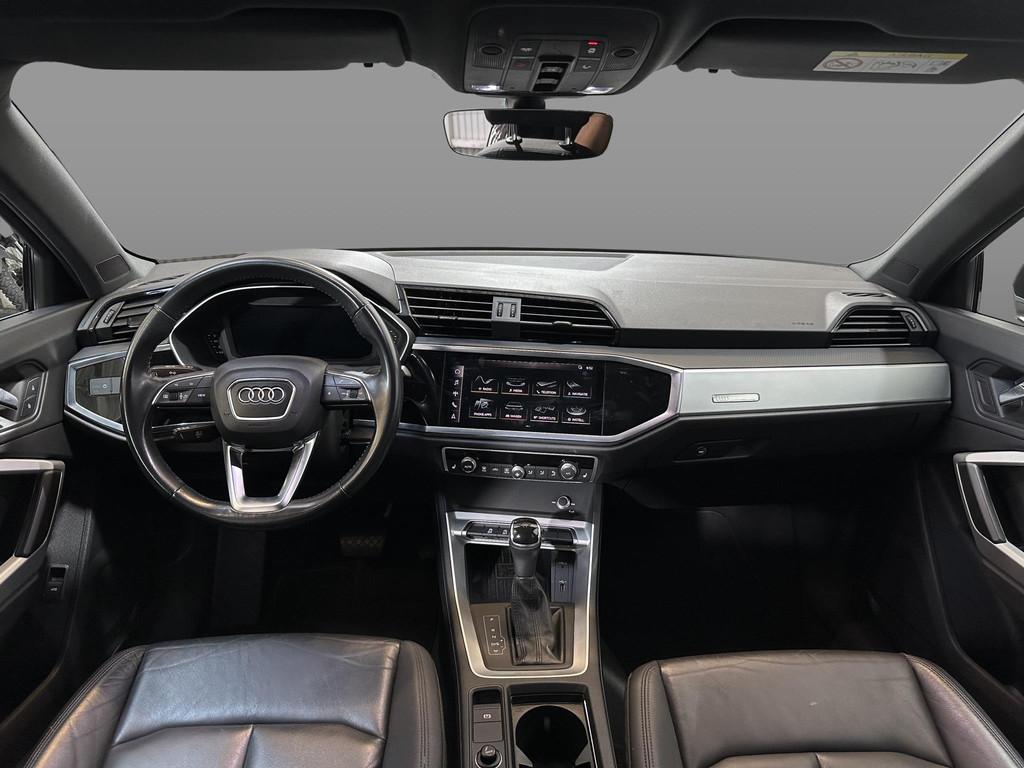 Audi Q3 35 TFSI Pro Line S, Bluetooth, 4 cilinders, Zwart, Leder