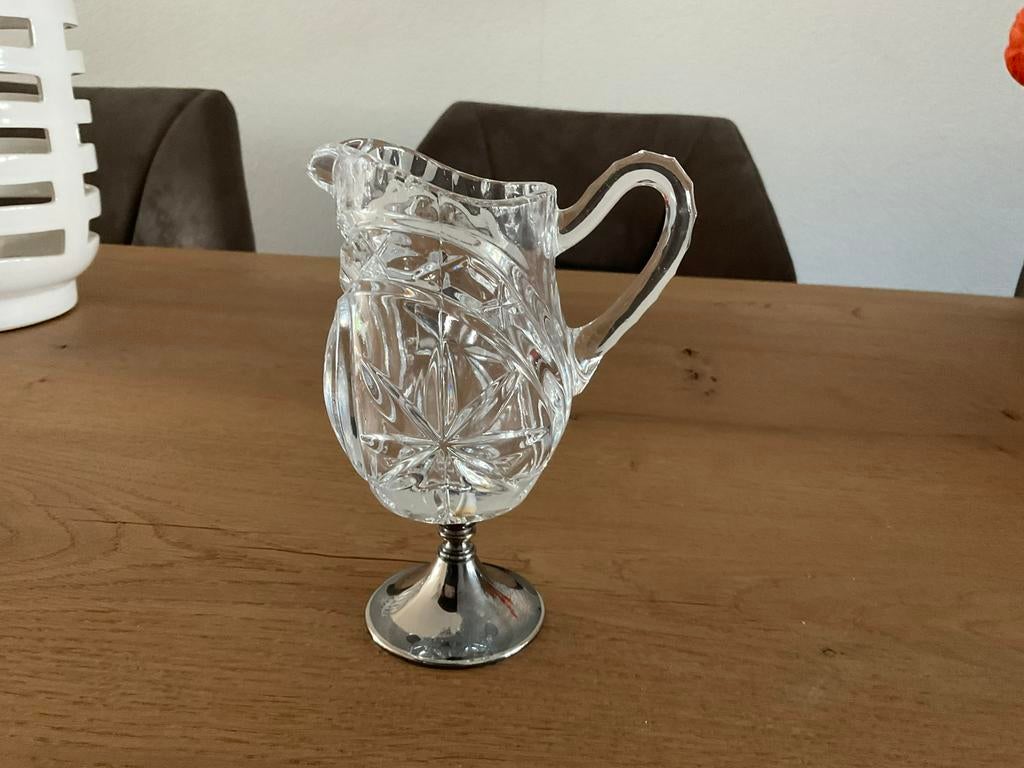Kristallen melkkannetje met verzilverd voetje, Ophalen of Verzenden