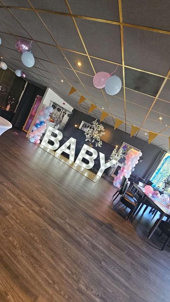 Genderreval/baby letters, Ophalen, Zo goed als nieuw, Geboorte of Huwelijk