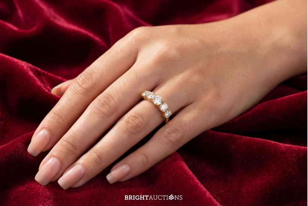 Gouden ring met 2.90 carat briljanten, Diamant, Wit, Niet ingevuld, Nieuw