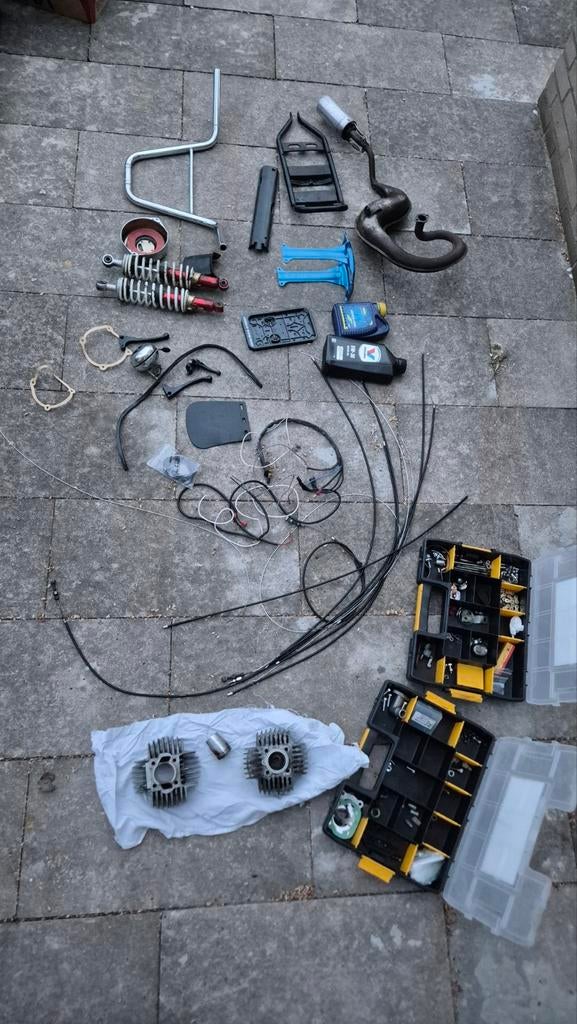 Diverse Puch onderdelen - Cilinders, schokdempers, Ophalen, Gebruikt, Overige typen