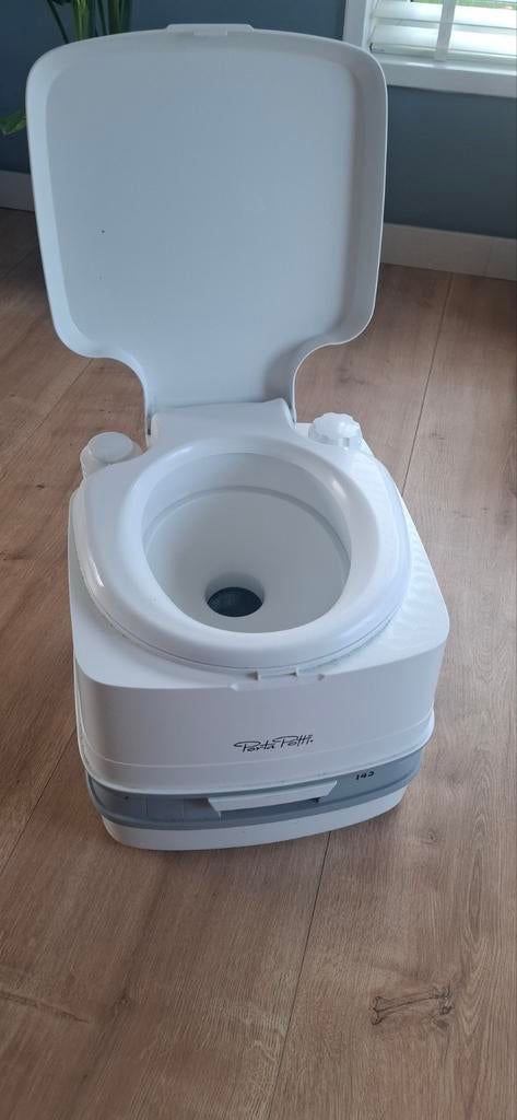 Thetford Porta Potti 145, Ophalen