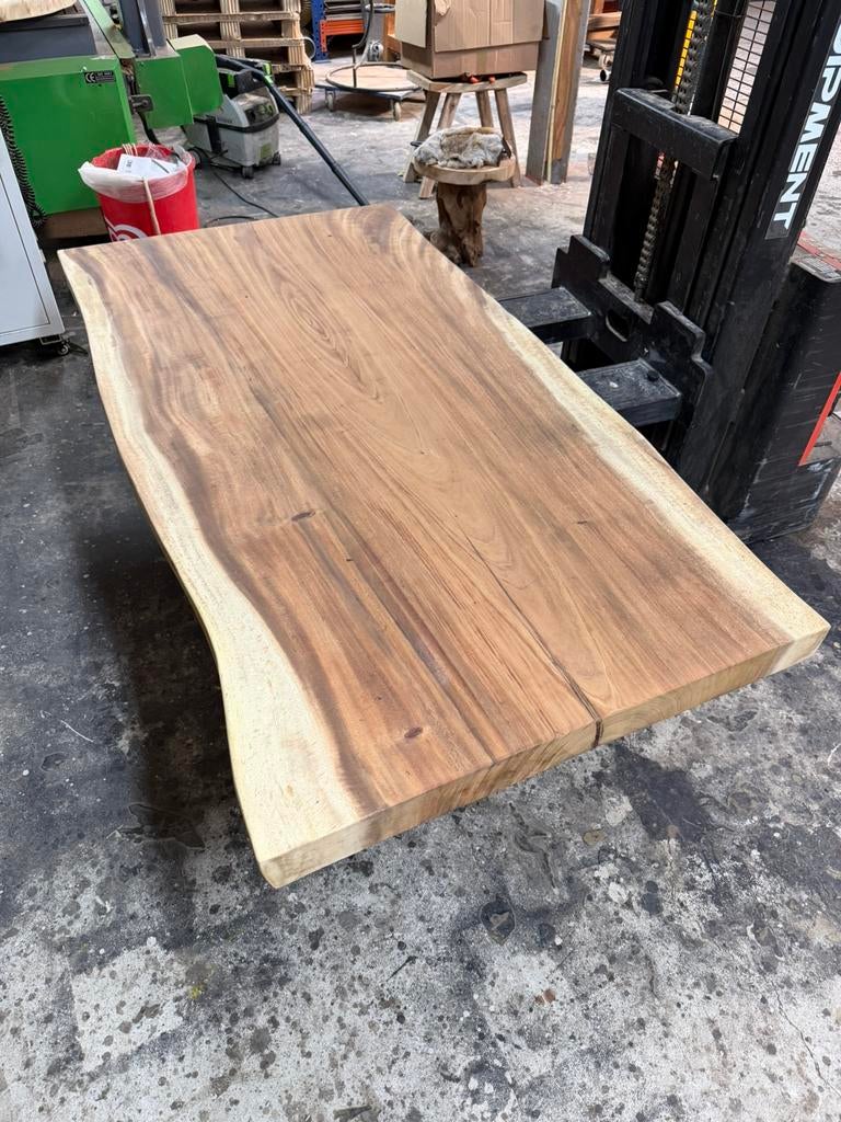 Boomstamtafel 180x90cm gelakt met skylt, Overige materialen, Zomerweg 29b drempt, Nieuw, Ars longa