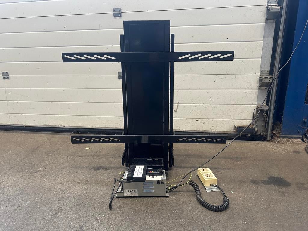 Tv lift, Audio, Tv en Foto, Televisiebeugels, Ophalen of Verzenden, Zo goed als nieuw