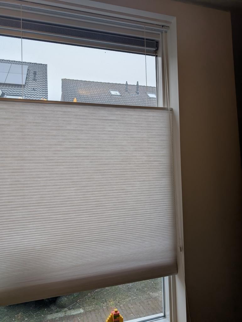 Veneta plissé gordijnen €20/€50, Huis en Inrichting, Ophalen, 200 cm of meer