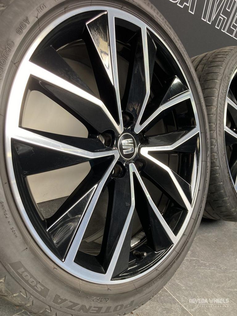 19” originele Seat Ateca velgen + banden 5x112 235/40/19 575, Auto-onderdelen, Banden en Velgen, 19 inch, Gebruikt, -, -
