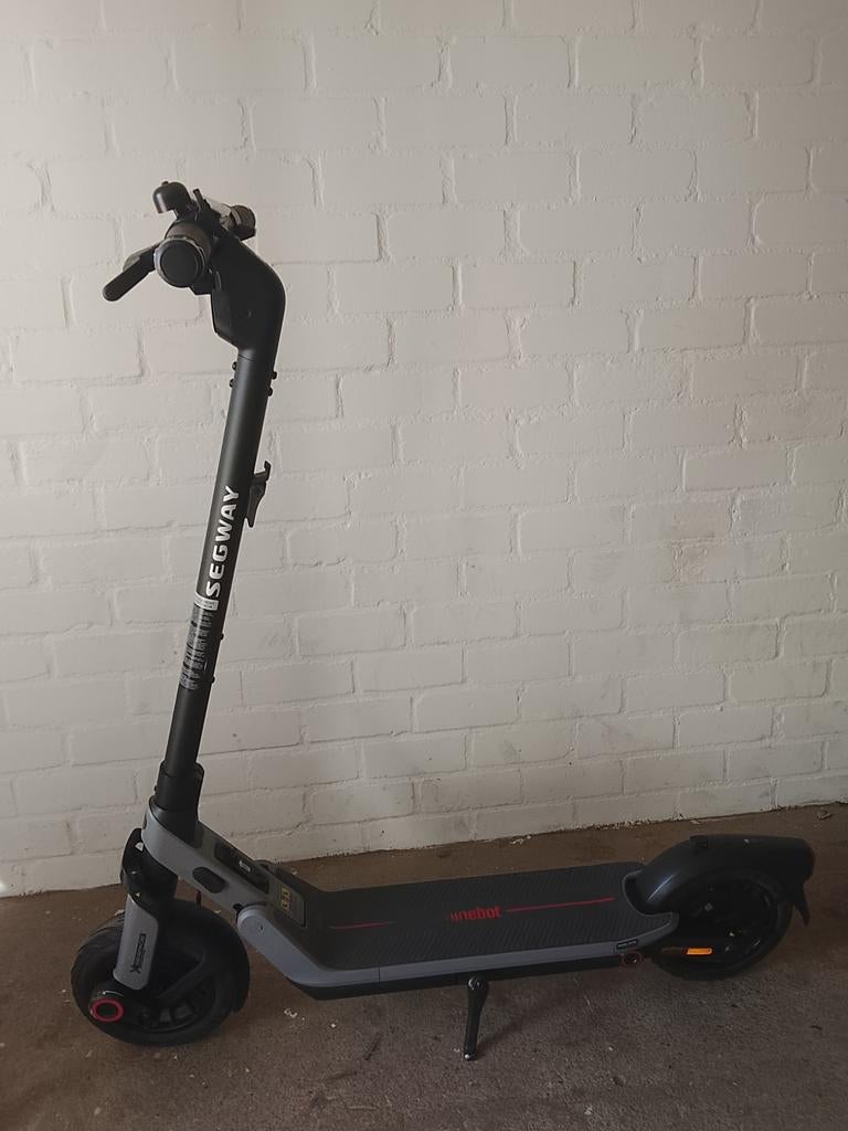 Segway Ninebot E3 E elektrische step, Ophalen of Verzenden, Zo goed als nieuw, Elektrische step (E-scooter)