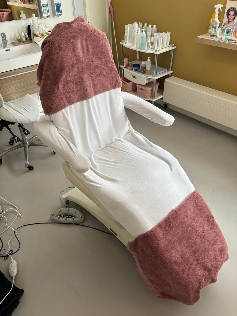 Behandelstoel voor startende schoonheidsspecialist(e), Ophalen, Gebruikt