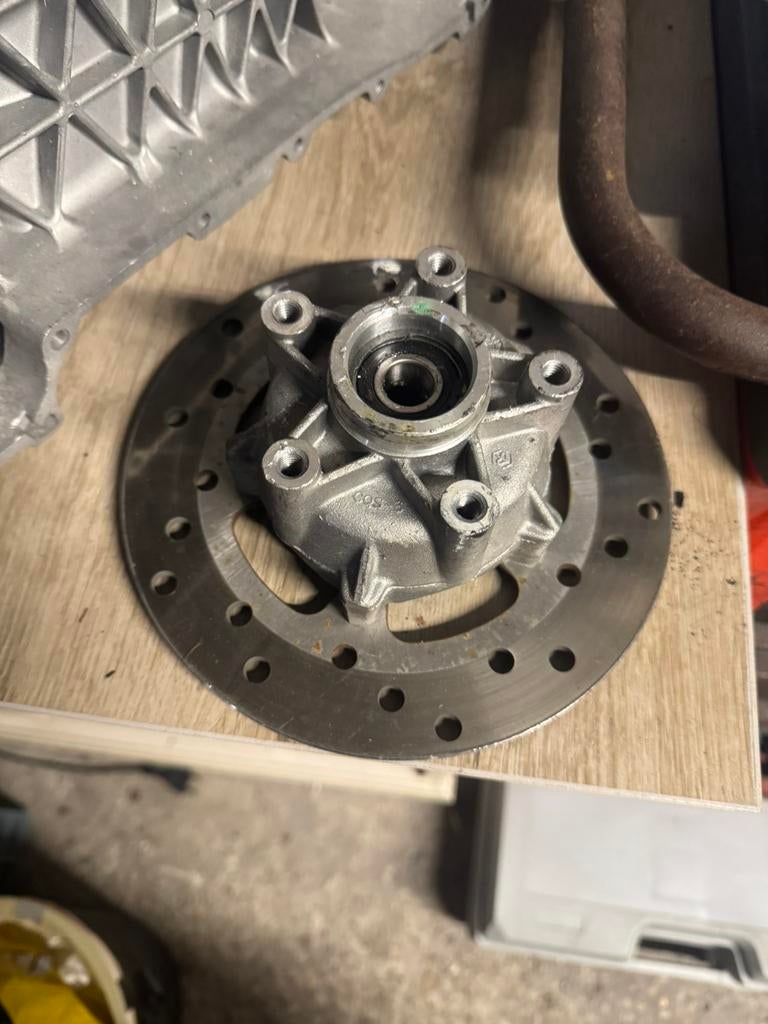 Zip sp Vespa wielnaaf voor enkelarm 180cc 125cc, Ophalen, Gebruikt, Overige typen