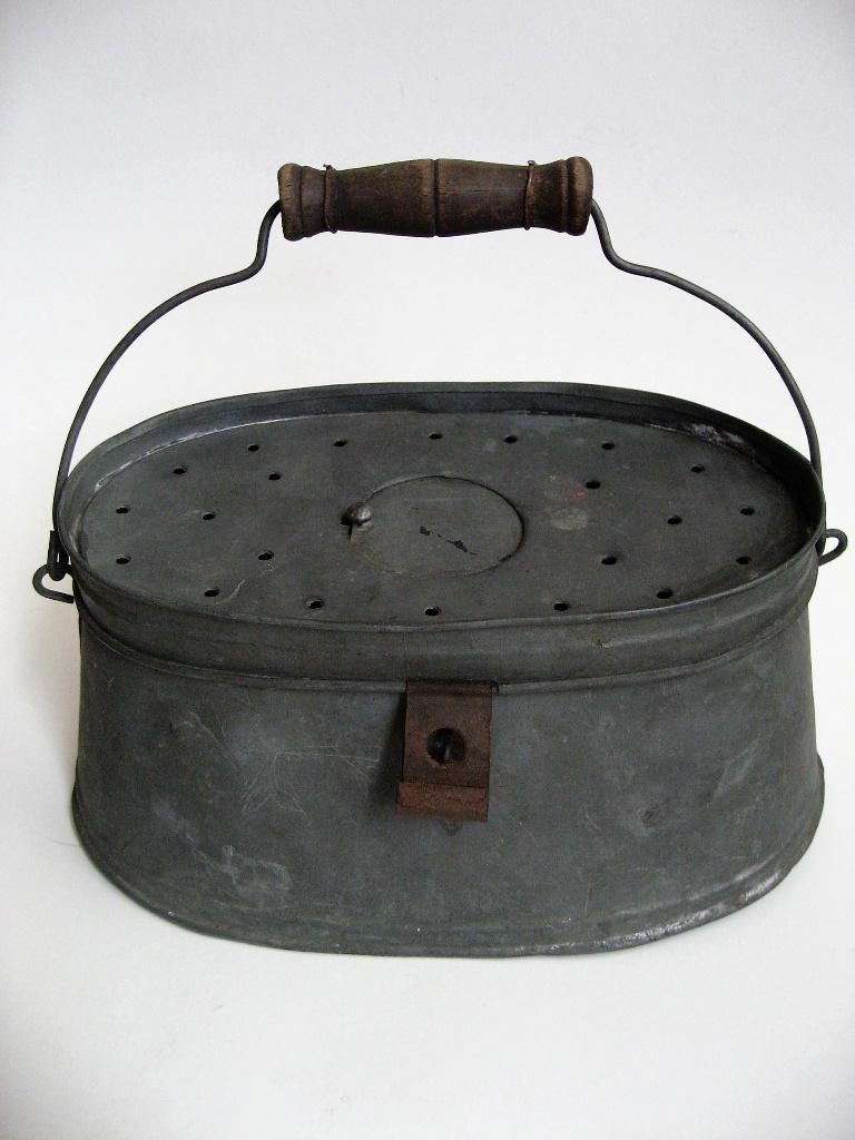 Antiek zinken visemmertje voor levend aas, Ophalen of Verzenden, Gebruikt, Overige typen