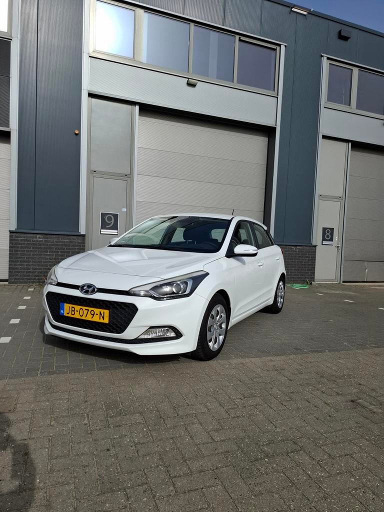 Hyundai i20 1.2 comfort 2016, Particulier, Te koop