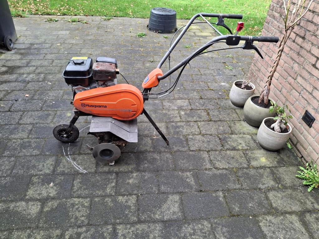 Husqvarna tuinfrees, Ophalen, Gebruikt